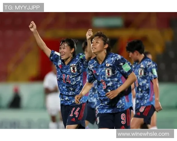 大运会女足巅峰对决中国队迎战巴西队激情四溢展现青春风采