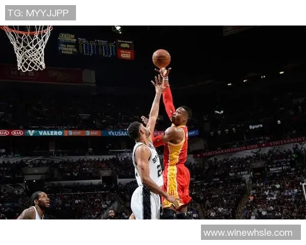 火箭与马刺激战四节最终以107比110落败精彩瞬间回顾