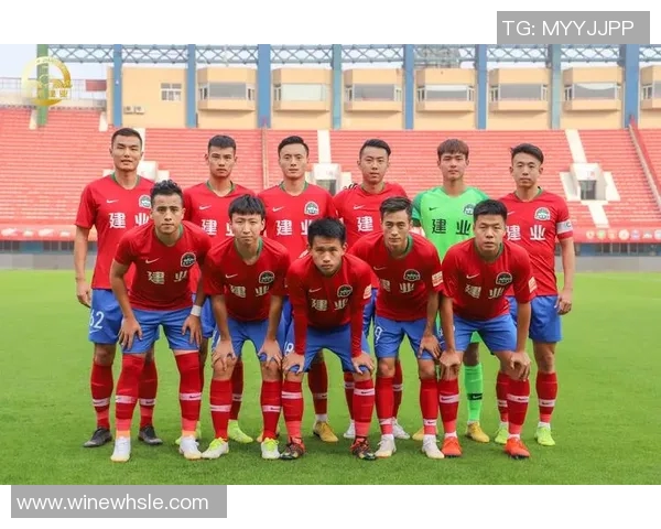 重庆篮球队比赛经验分析与提升策略探讨助力球队发展与成长