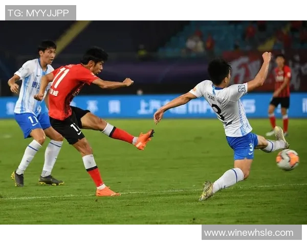 2019年4月28日泰达对阵上港精彩直播回顾与赛后分析