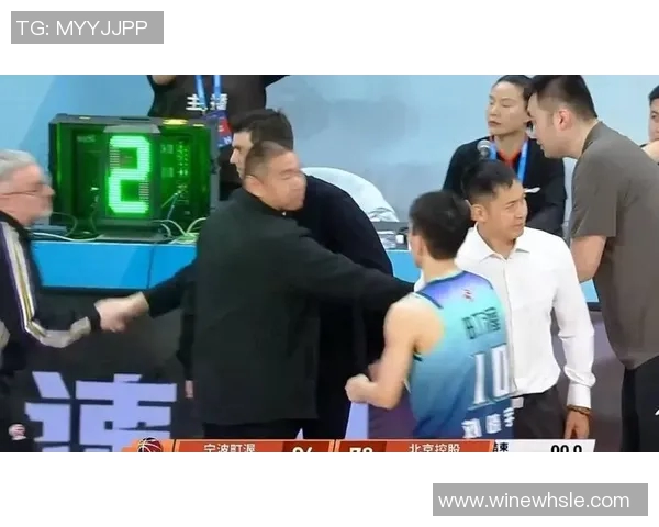 张庆鹏：从篮球场上的拼搏者到人生舞台的奋斗者之路探秘